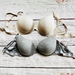 Bundle of 2 PINK bras: EVERYWHERE LIGHTLY LINED FULL COVERAGE T-SHIRT BRA